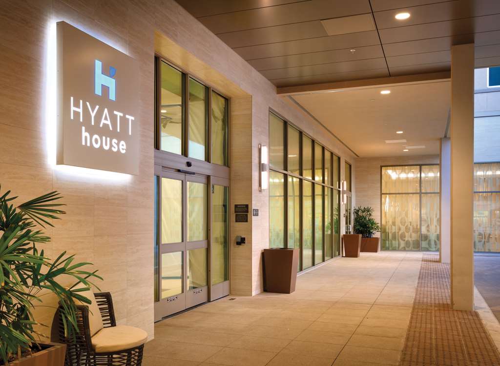 hyatt house at anaheim resort convention center