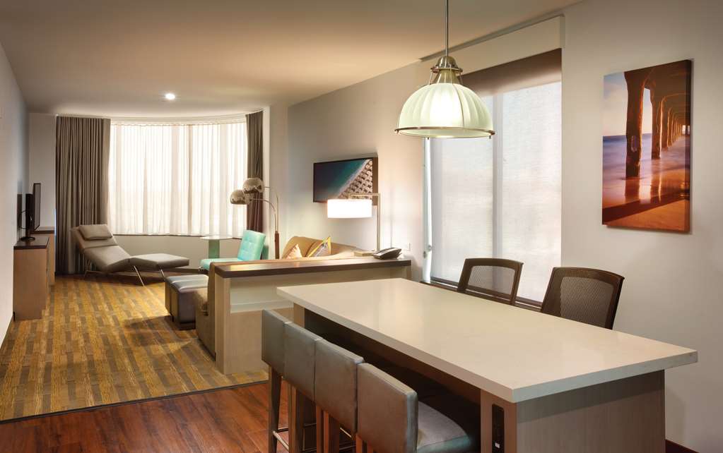 hyatt house at anaheim resort convention center