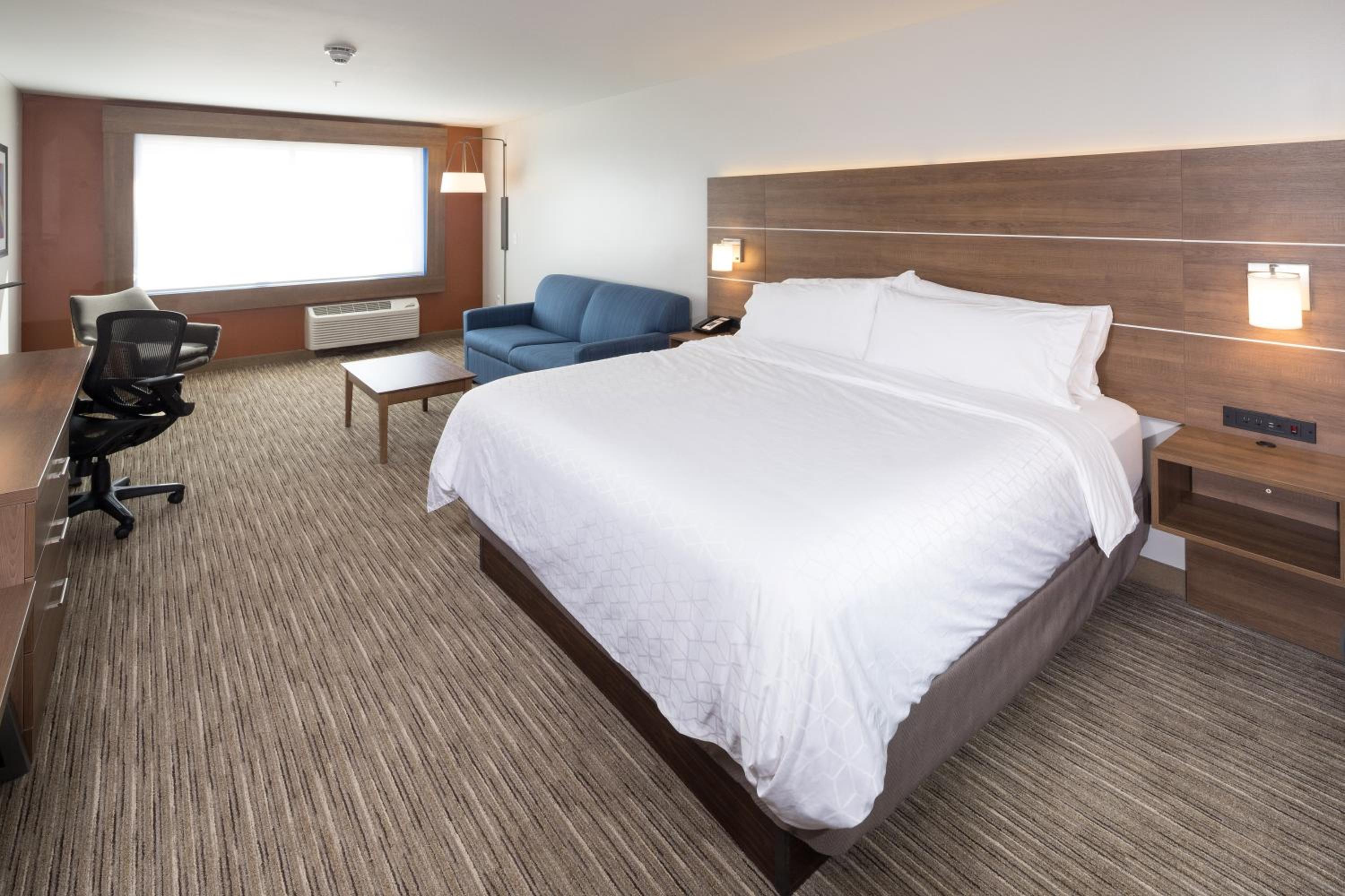 holiday inn express and suites alpena downtown by ihg