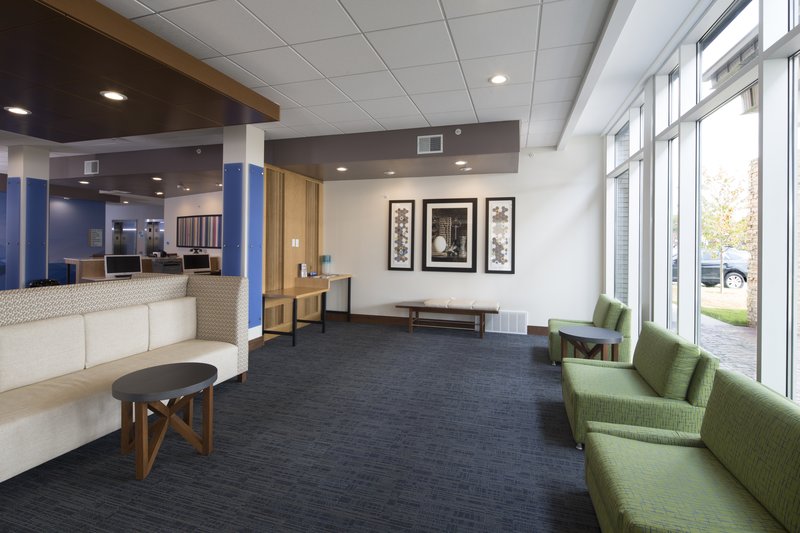 holiday inn express and suites alpena downtown by ihg