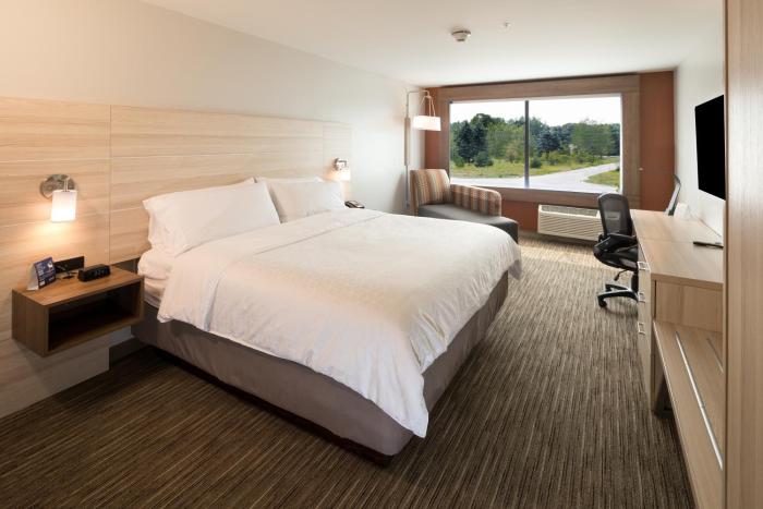 holiday inn express and suites alpena downtown by ihg