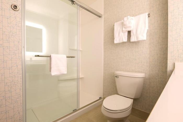 holiday inn express and suites alpena downtown by ihg