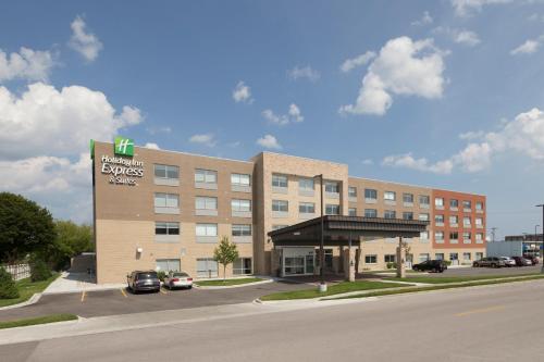 holiday inn express and suites alpena downtown by ihg