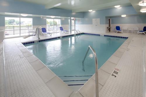holiday inn express and suites alpena downtown by ihg