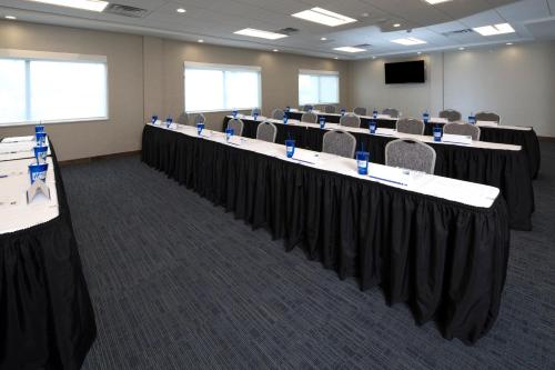 holiday inn express and suites alpena downtown by ihg
