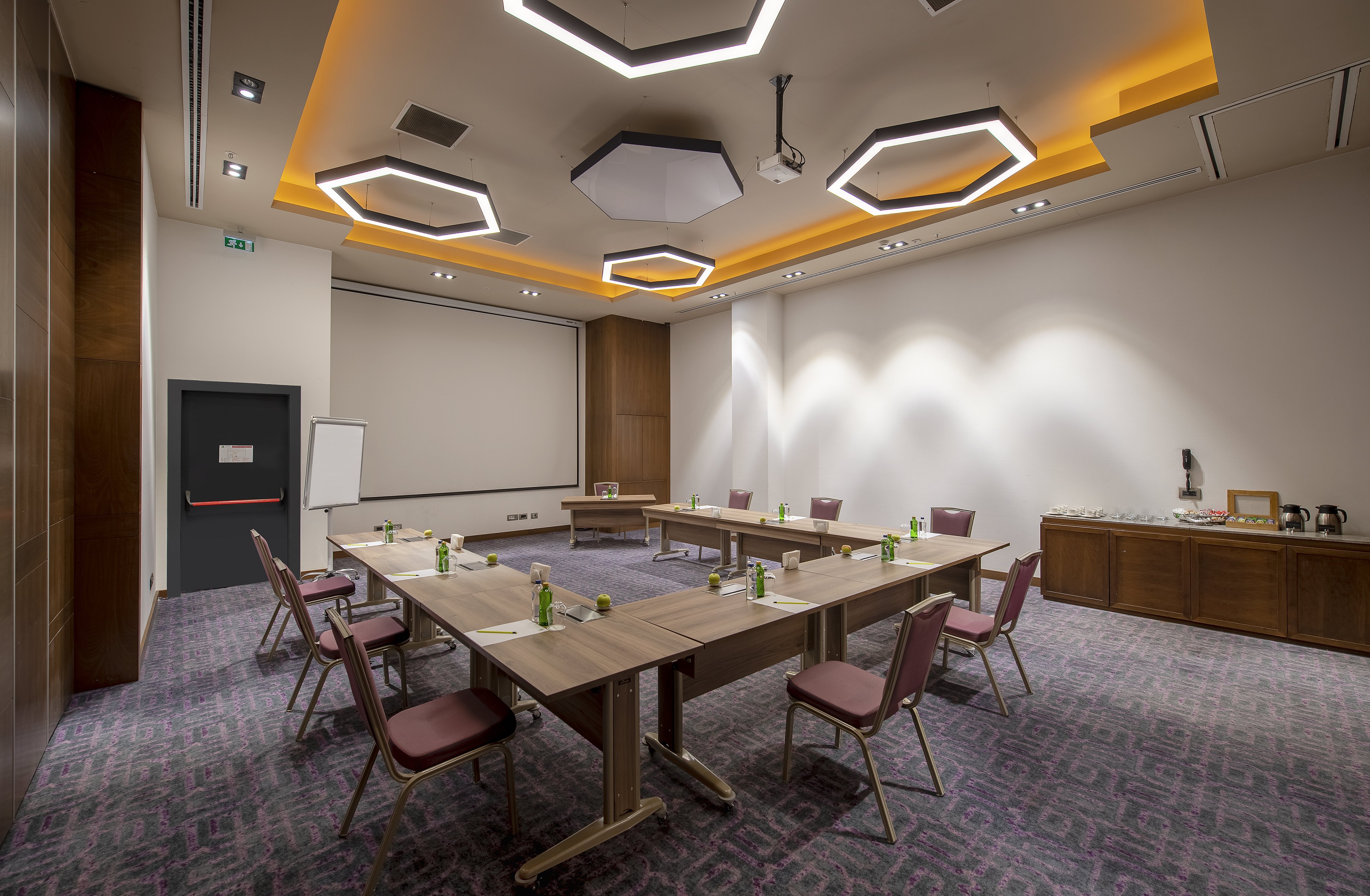 holiday inn kayseri duvenonu by ihg