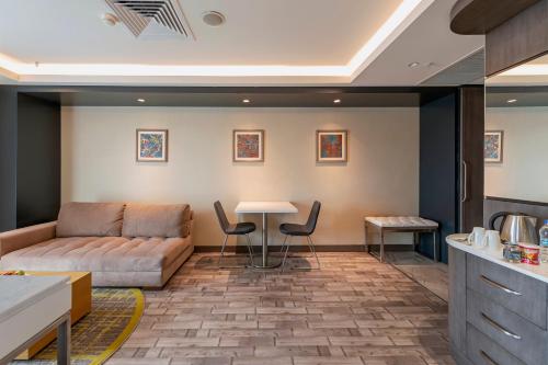 holiday inn kayseri duvenonu by ihg
