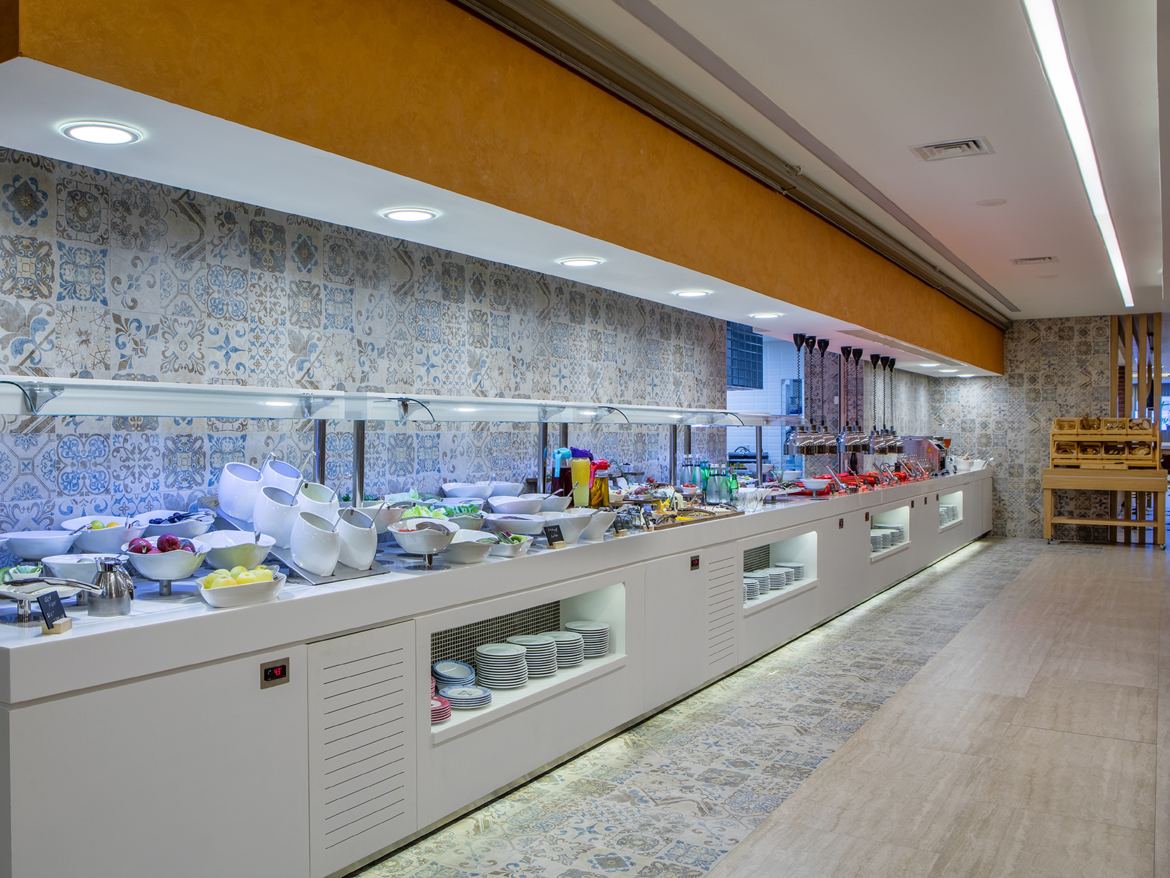 holiday inn antalya lara by ihg