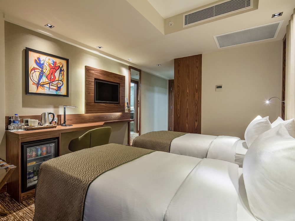 holiday inn antalya lara by ihg