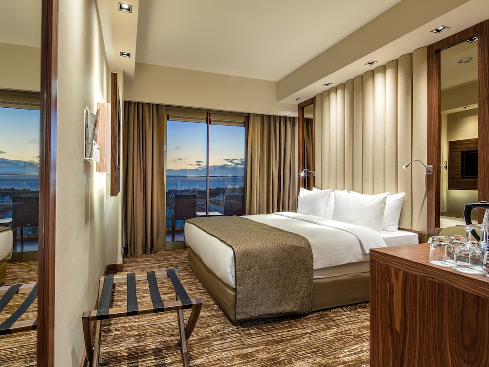holiday inn antalya lara by ihg