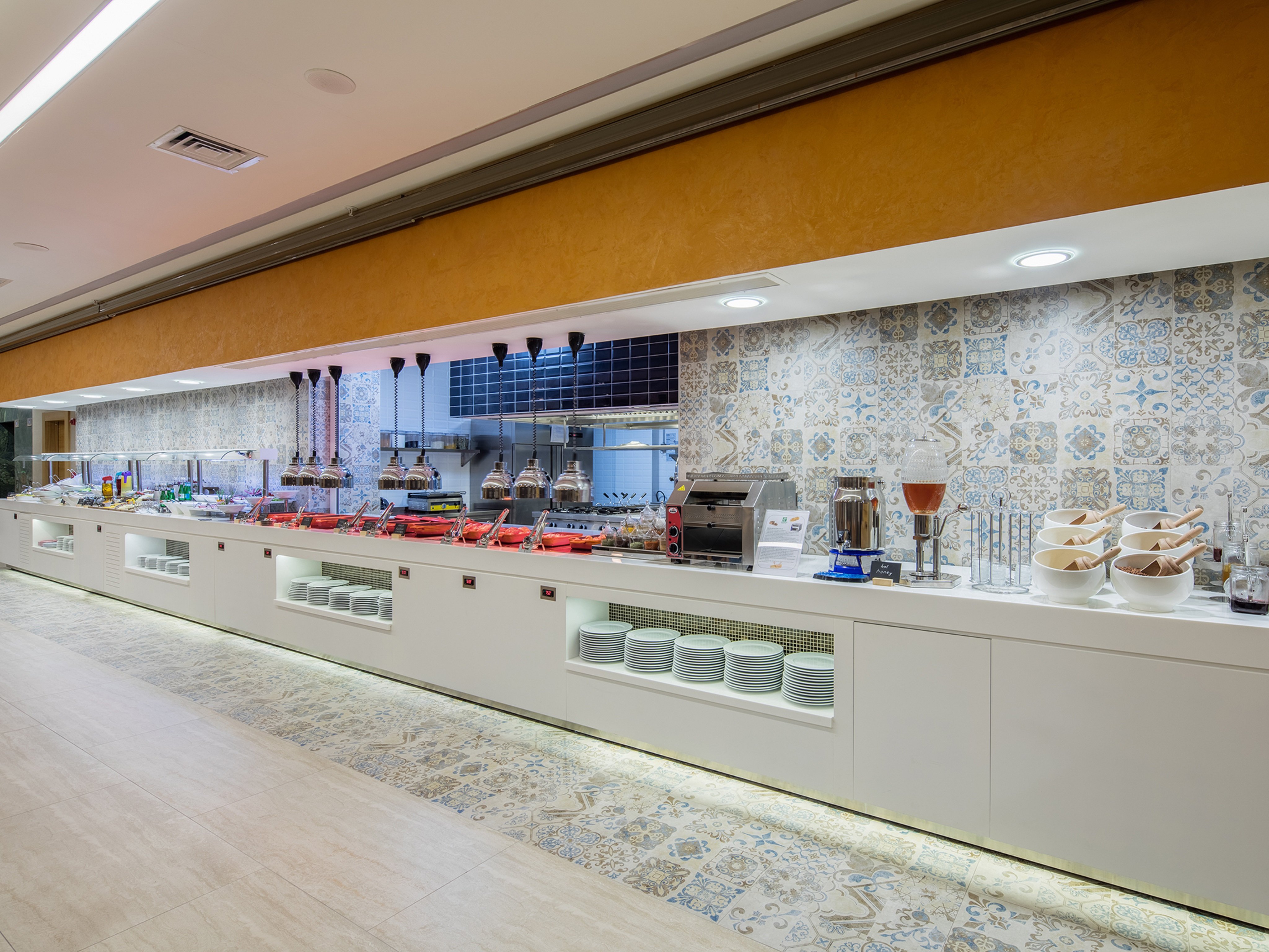 holiday inn antalya lara by ihg