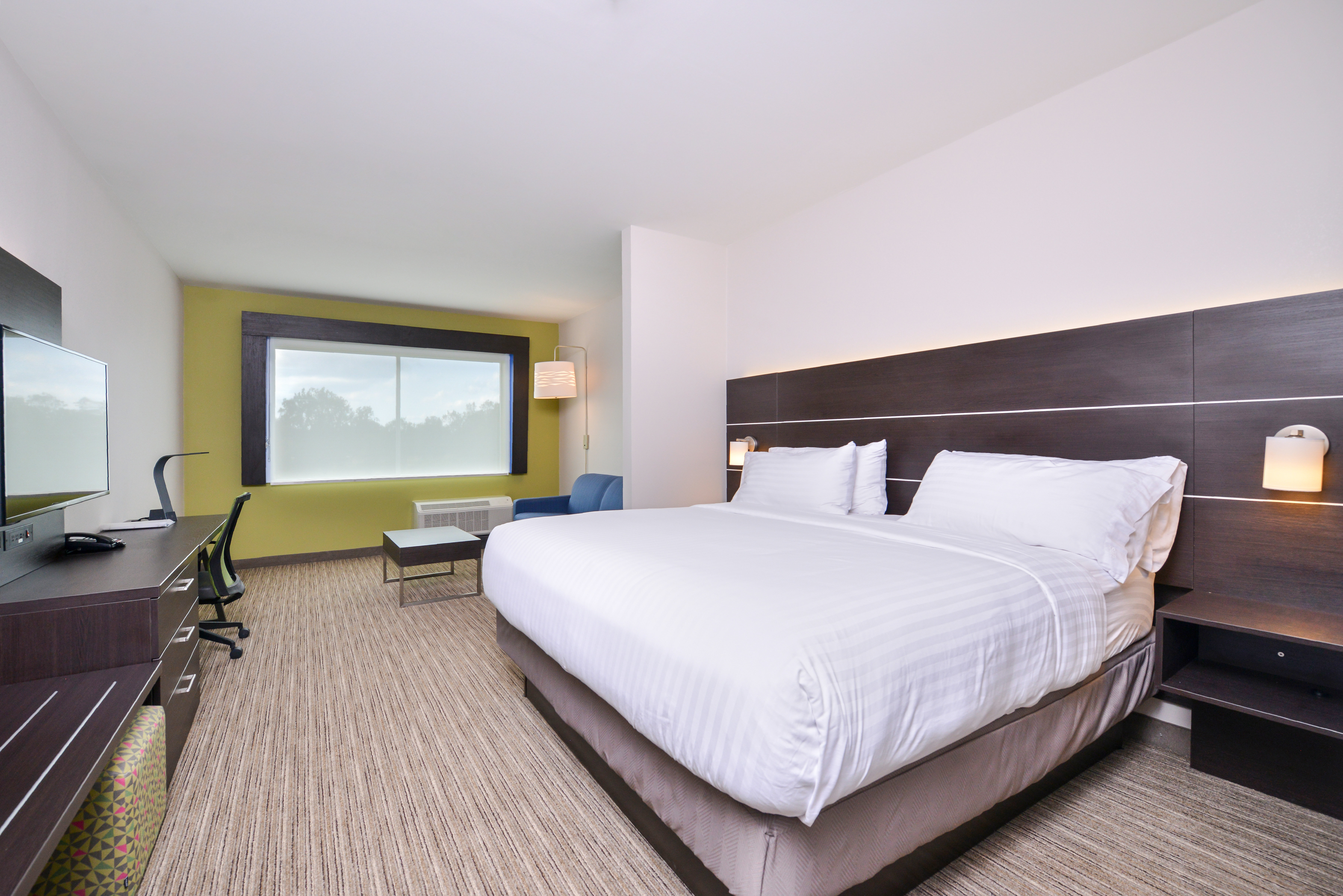 holiday inn express donaldsonville by ihg