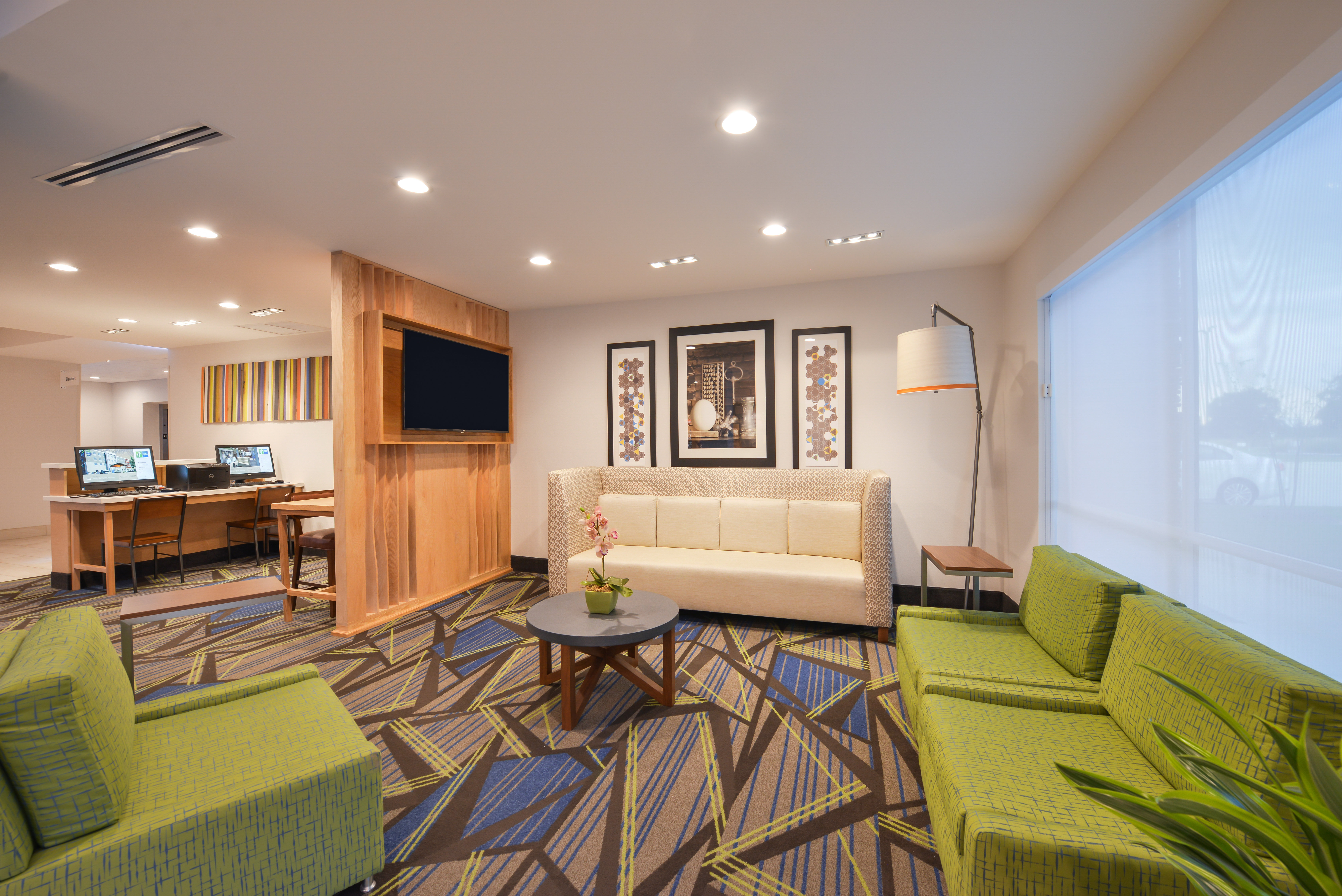 holiday inn express donaldsonville by ihg