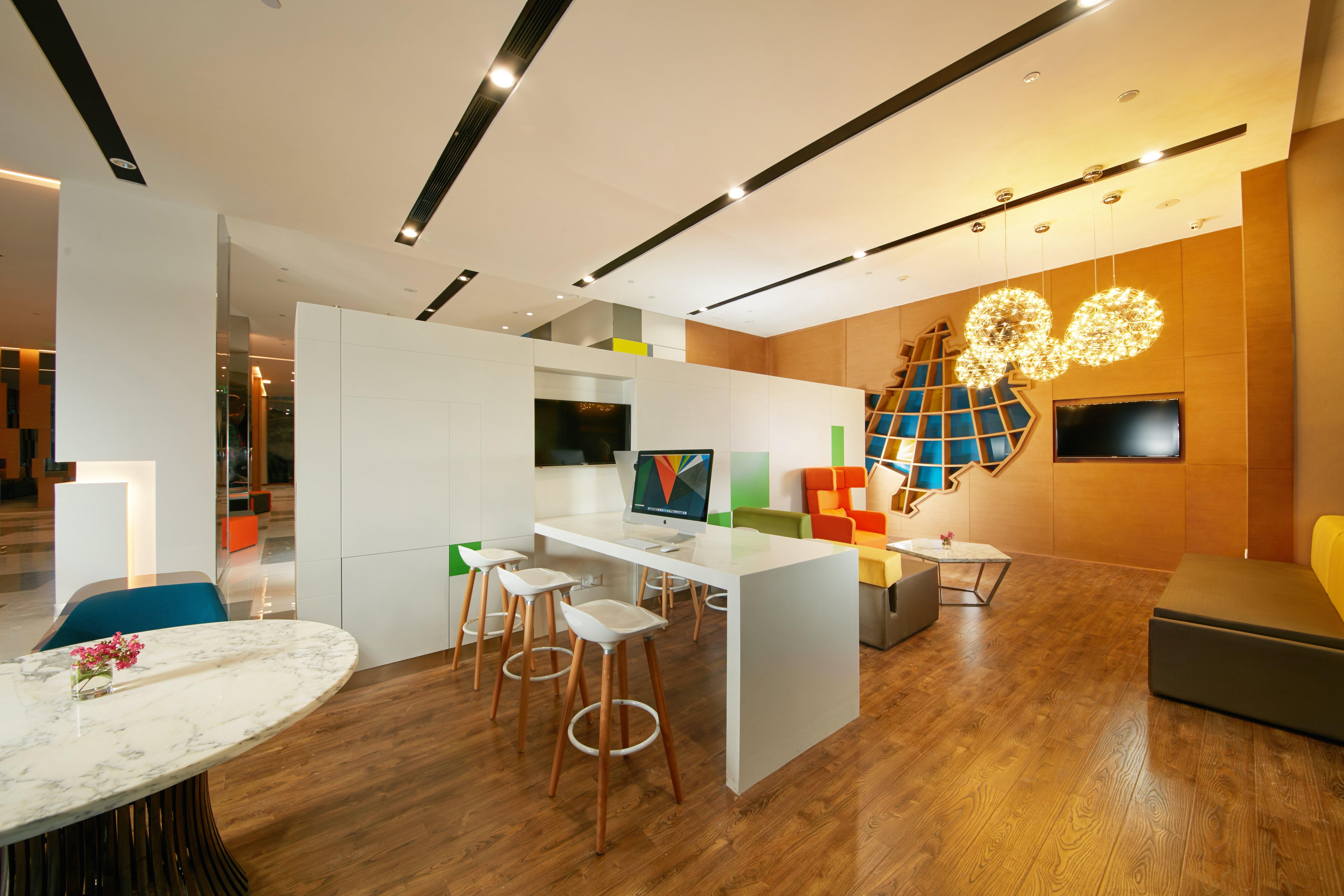 holiday inn express leshan city square by ihg