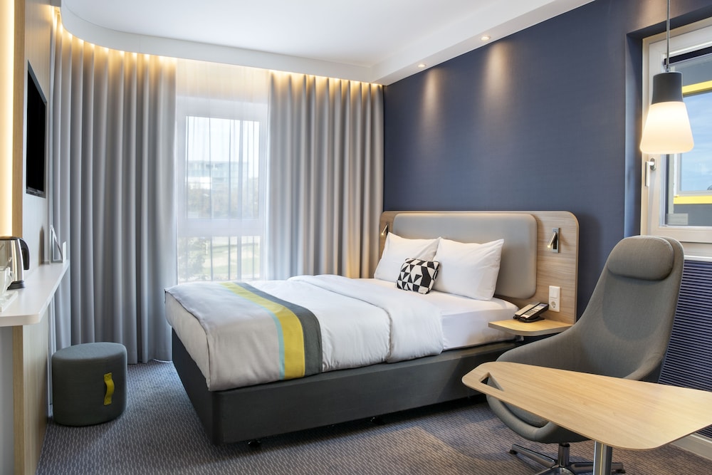 holiday inn express karlsruhe city park by ihg