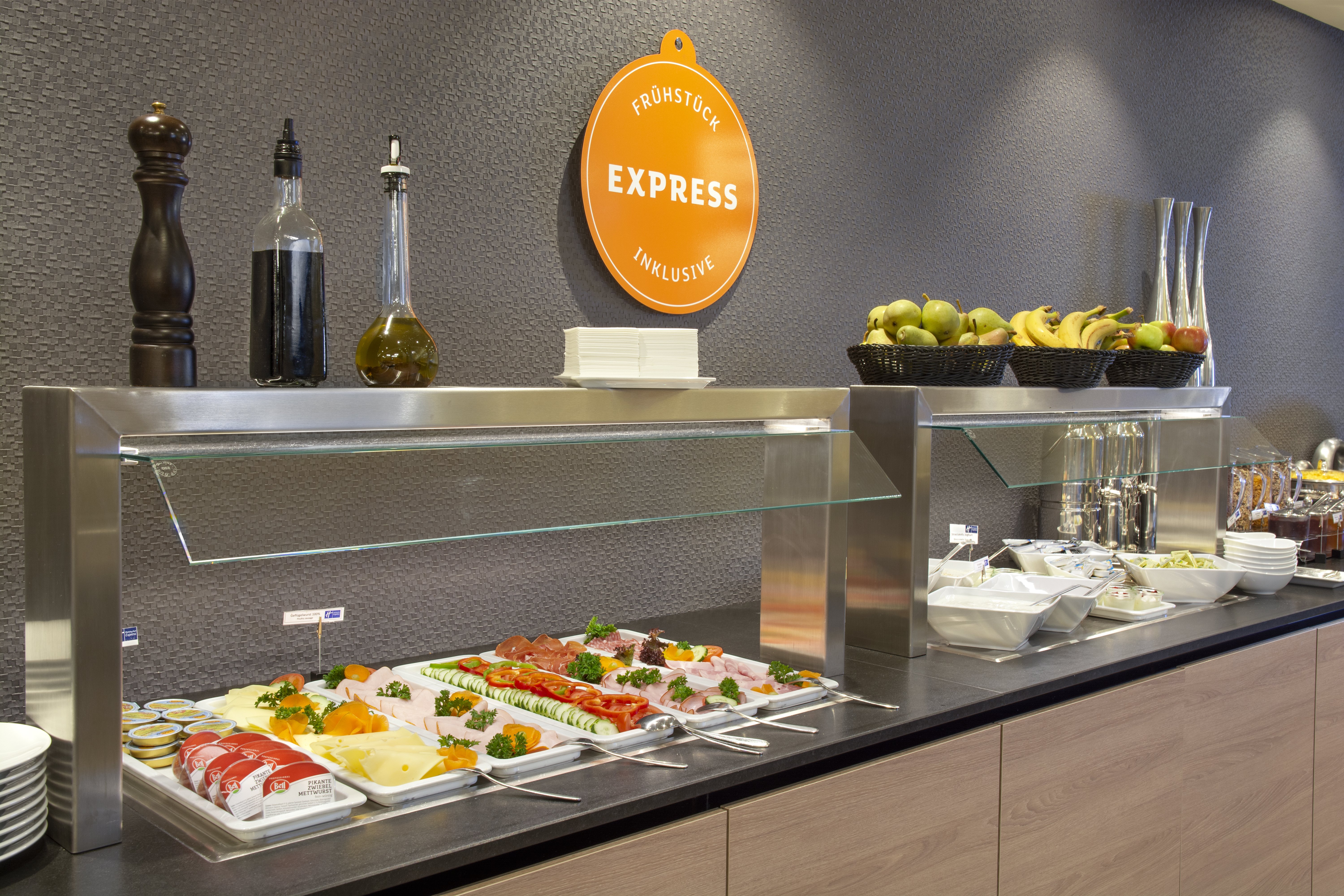 holiday inn express karlsruhe city park by ihg