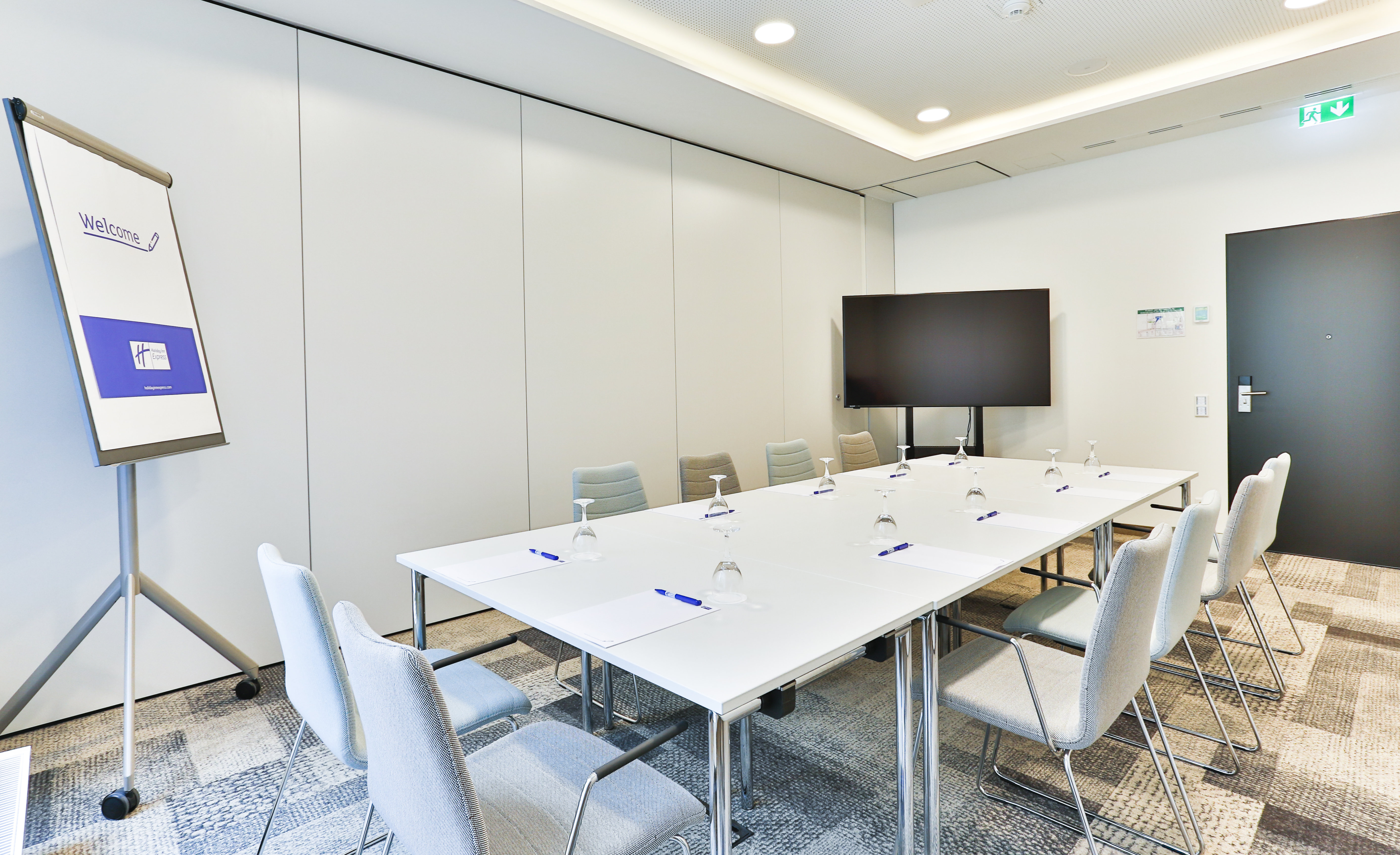 holiday inn express karlsruhe city park by ihg