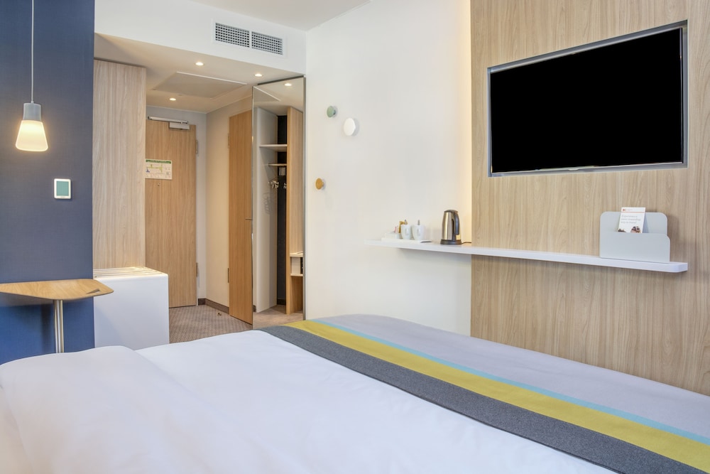 holiday inn express karlsruhe city park by ihg