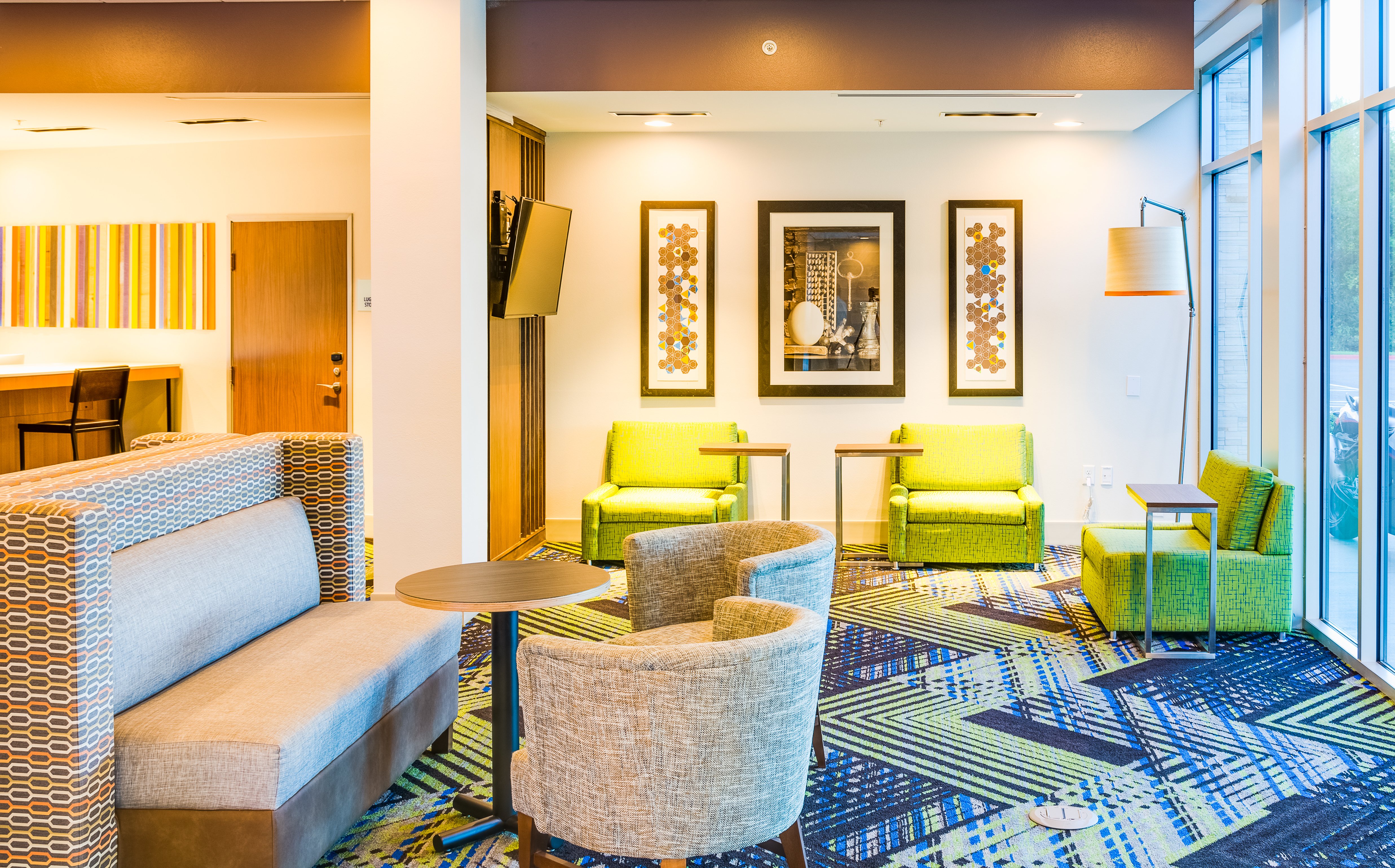 holiday inn express and suites russellville by ihg