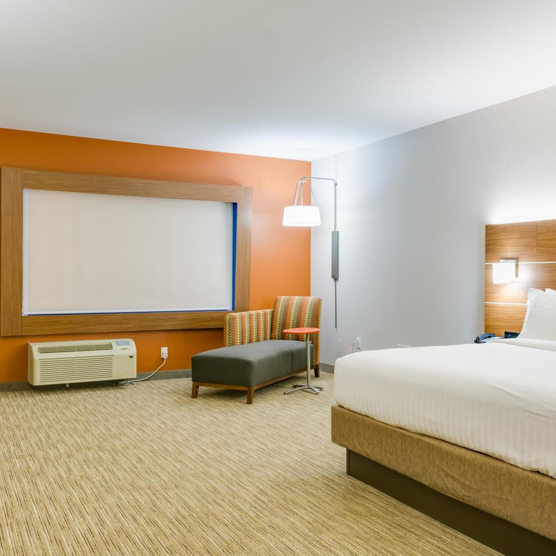 holiday inn express and suites russellville by ihg