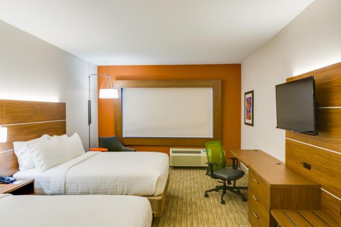 holiday inn express and suites russellville by ihg