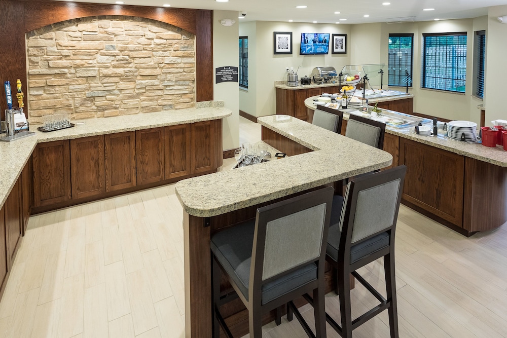 staybridge suites omaha west by ihg