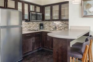 staybridge suites corona south by ihg