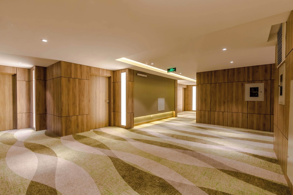 holiday inn ulaanbaatar by ihg