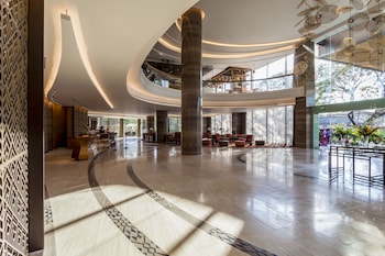 crowne plaza vientiane by ihg