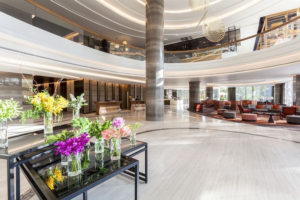 crowne plaza vientiane by ihg