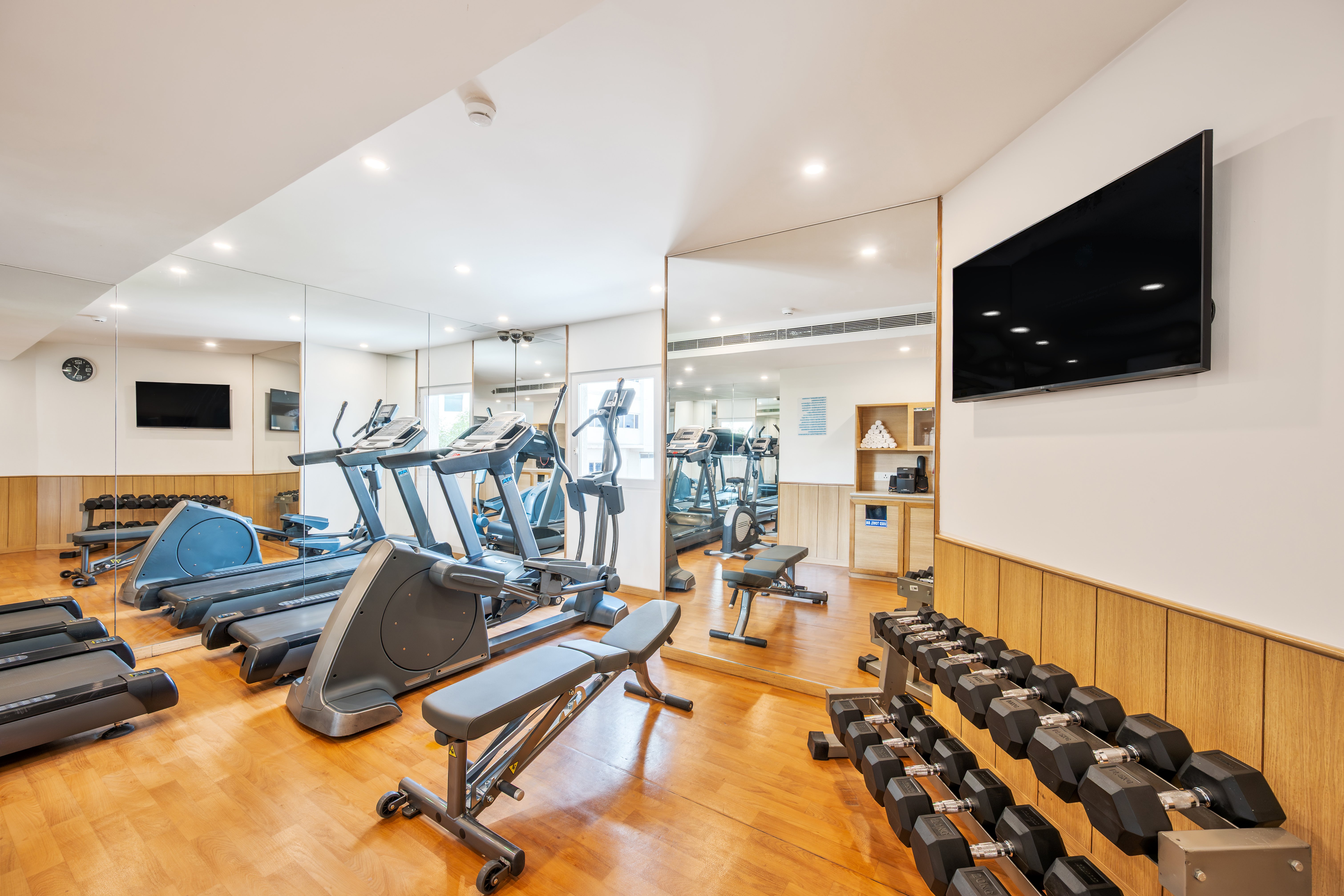 holiday inn express hyderabad hitec city by ihg
