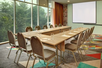 Ibis Styles Makassar Sam Ratulangi,South Sulawesi>>Makassar,4 star