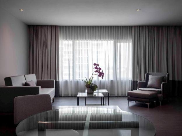 pullman miri waterfront
