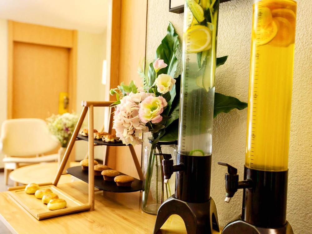 hanting hotel kunming railway station