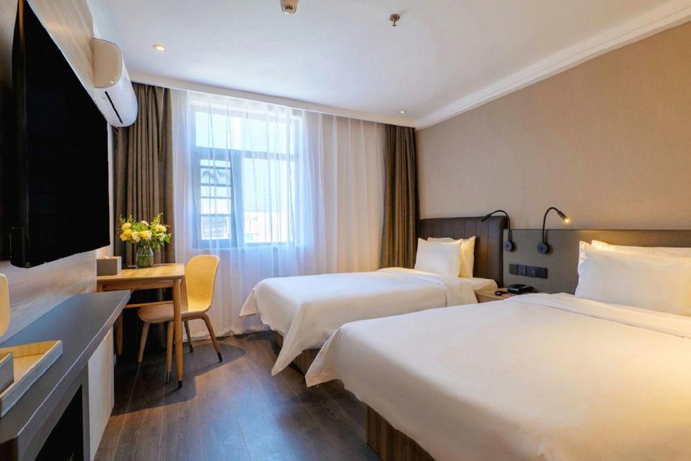 hanting hotel kunming railway station