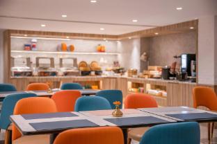 hanting hotel kunming railway station