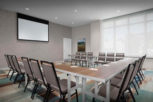 home2 suites by hilton eugene downtown university area