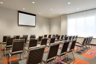 home2 suites by hilton eugene downtown university area