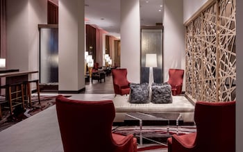 embassy suites by hilton minneapolis downtown