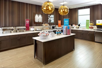 hampton inn and suites pittsburgh airport south settlers ridge