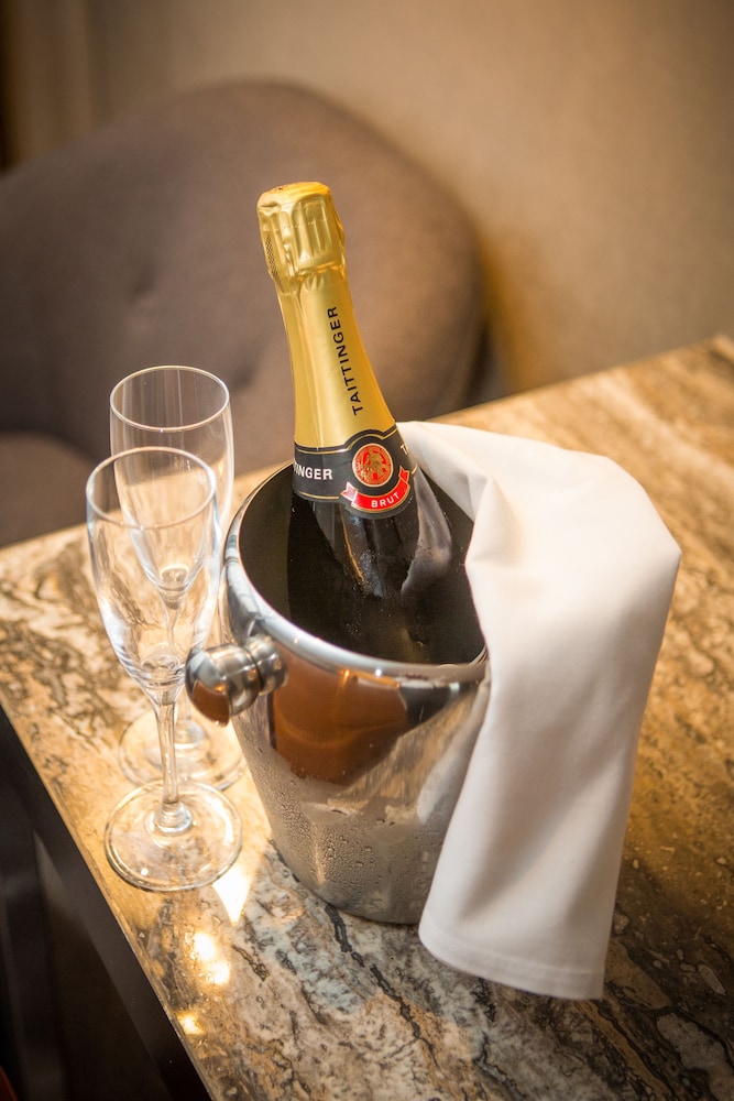 doubletree by hilton london kingston upon thames