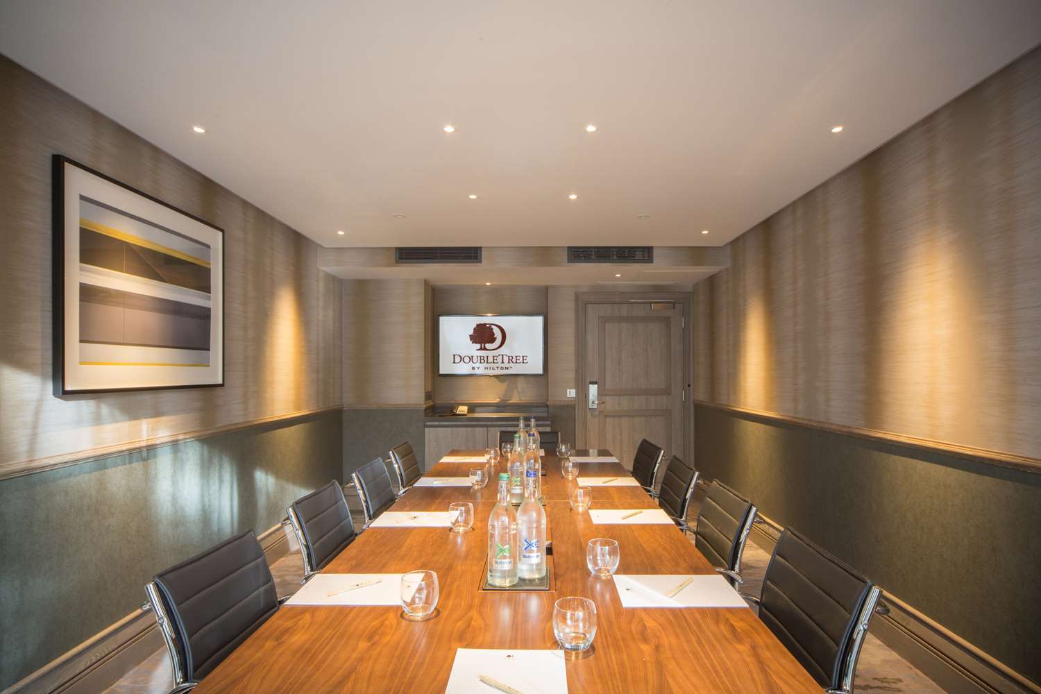 doubletree by hilton london kingston upon thames