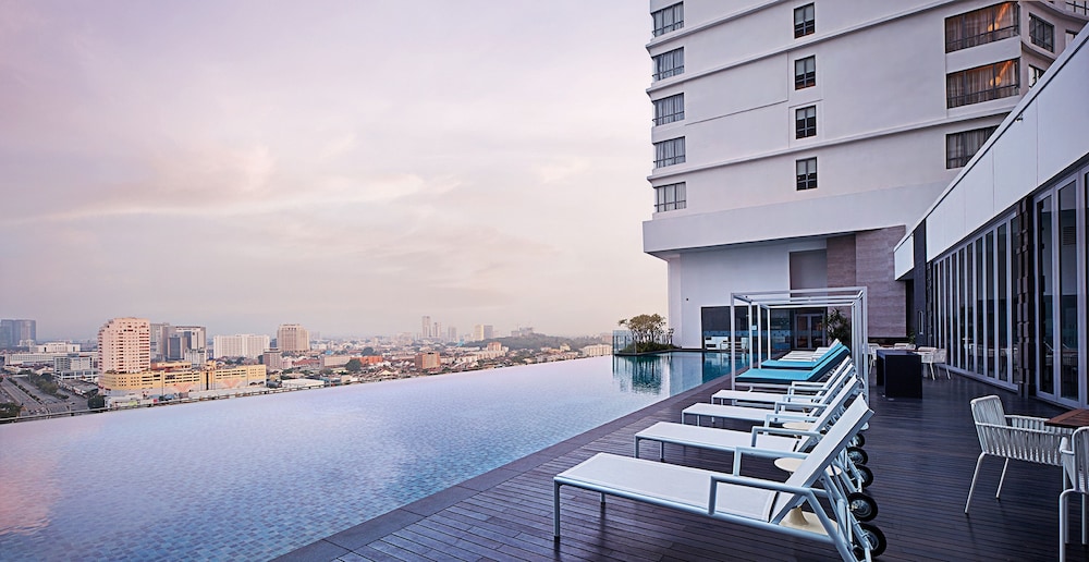 doubletree by hilton melaka
