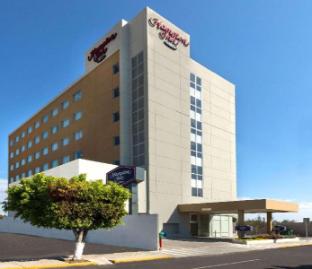 Hampton Inn By Hilton Irapuato,Irapuato>>Guanajuato,3 star