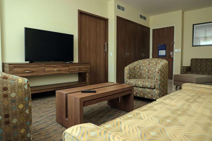 hampton inn by hilton irapuato
