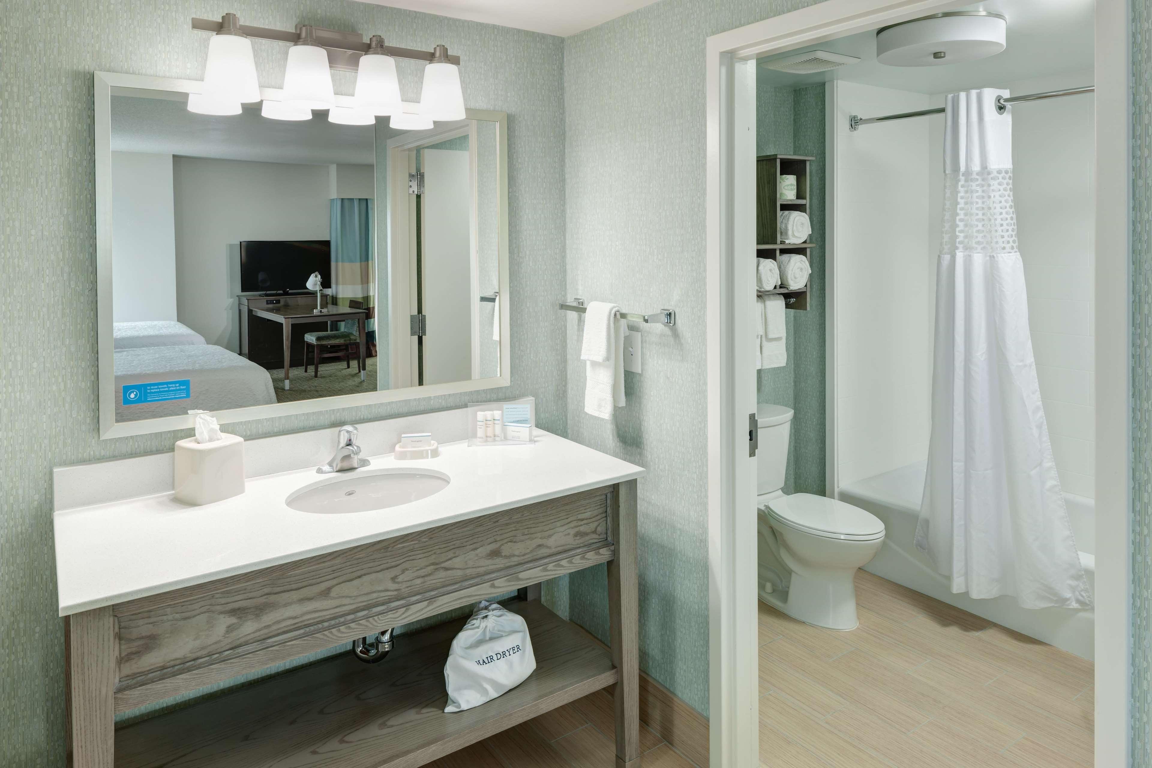 hampton inn and suites carolina beach oceanfront
