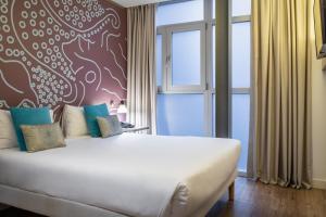 ibis styles barcelona centre hotel