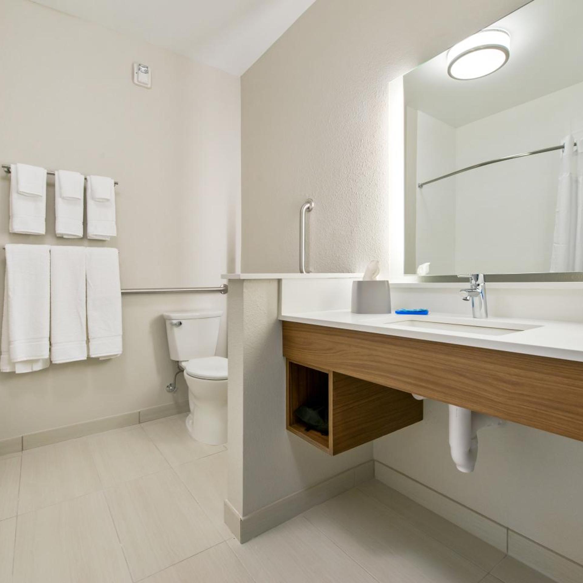 holiday inn express and suites carrollton west by ihg