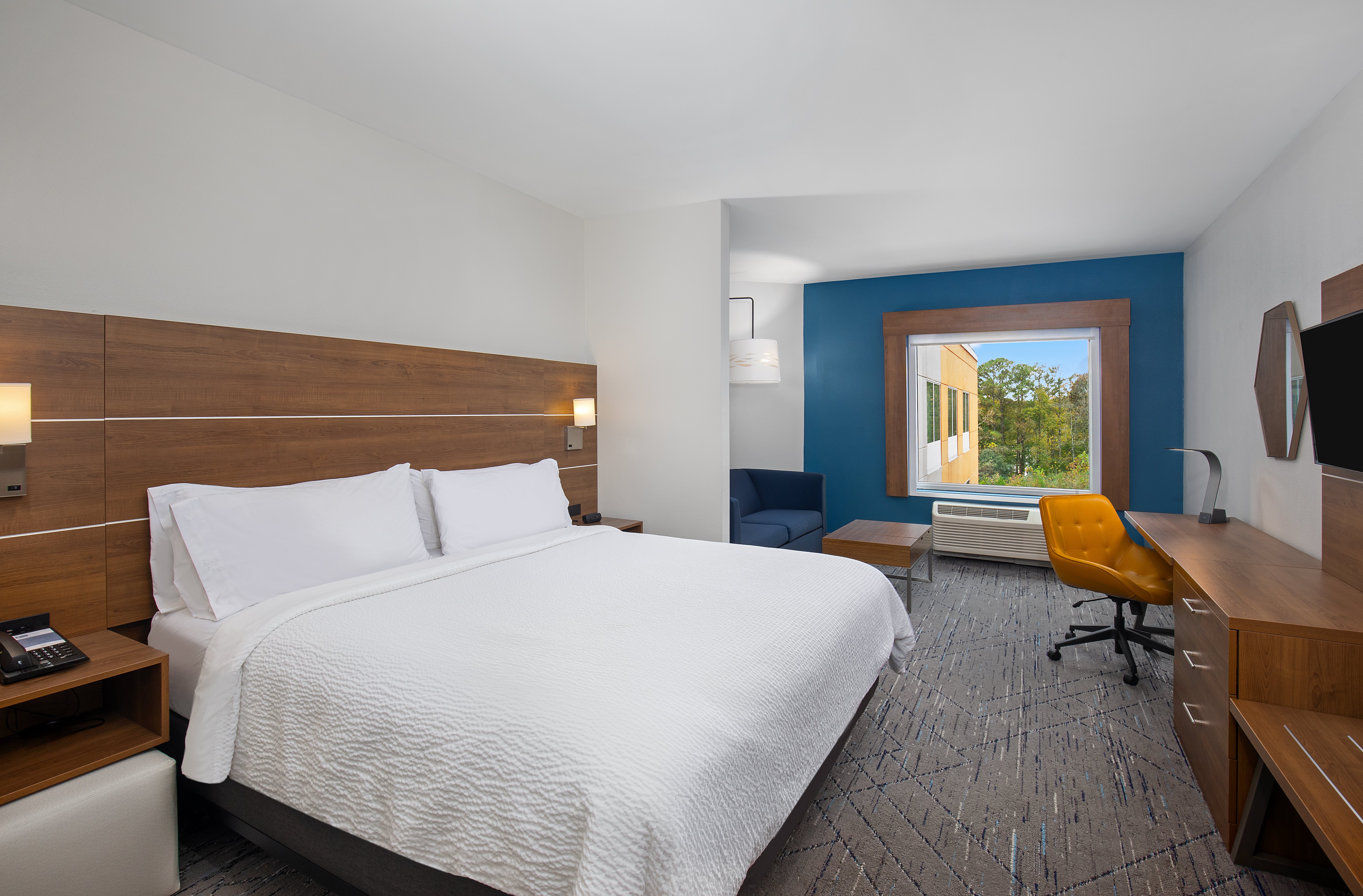 holiday inn express and suites carrollton west by ihg