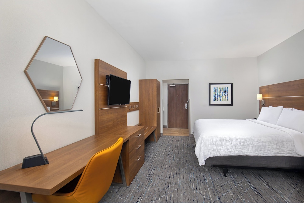 holiday inn express and suites carrollton west by ihg